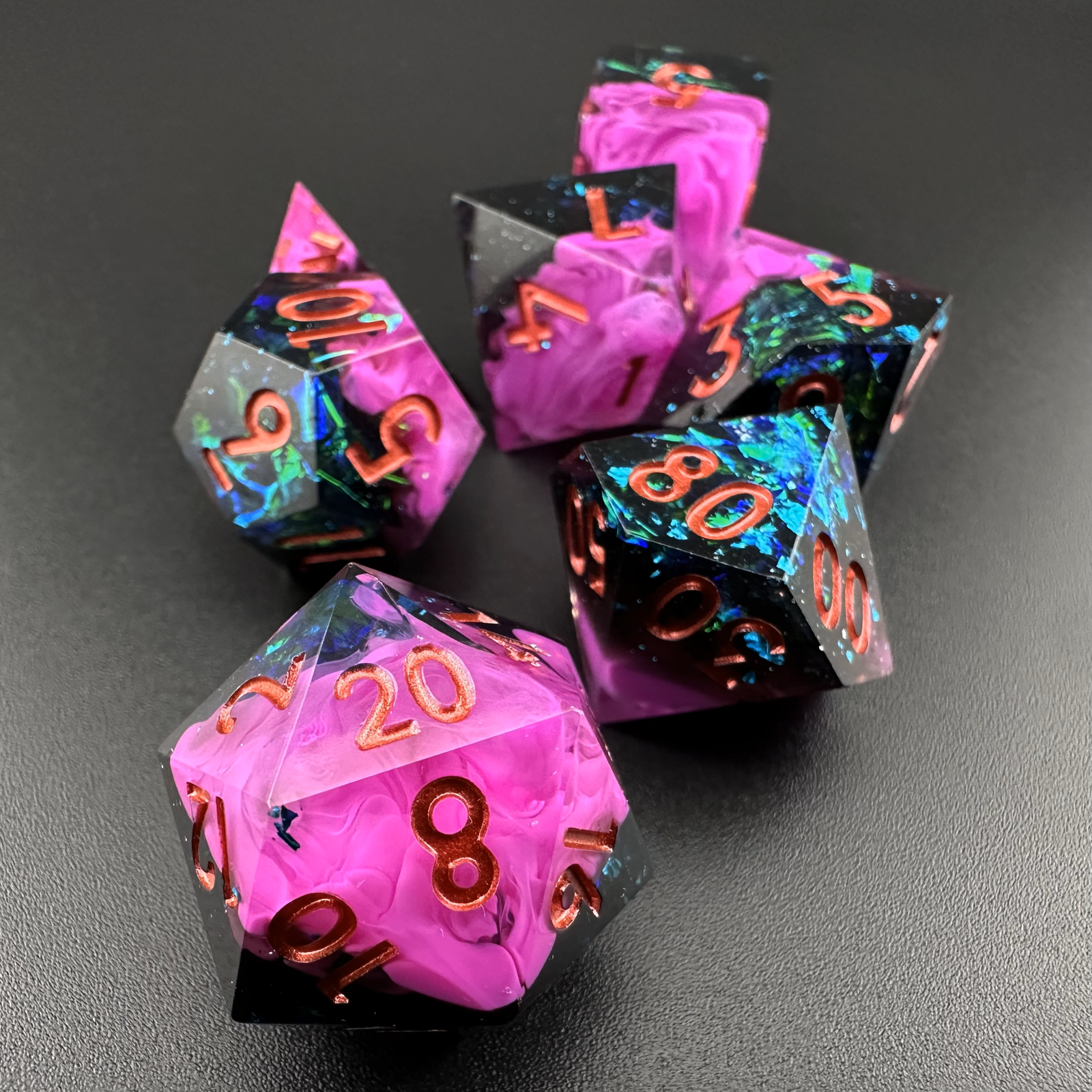Shattered Dusk - 7pc Resin Sharp Edge DnD Dice Set