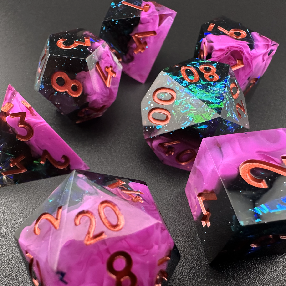 Shattered Dusk - 7pc Resin Sharp Edge DnD Dice Set